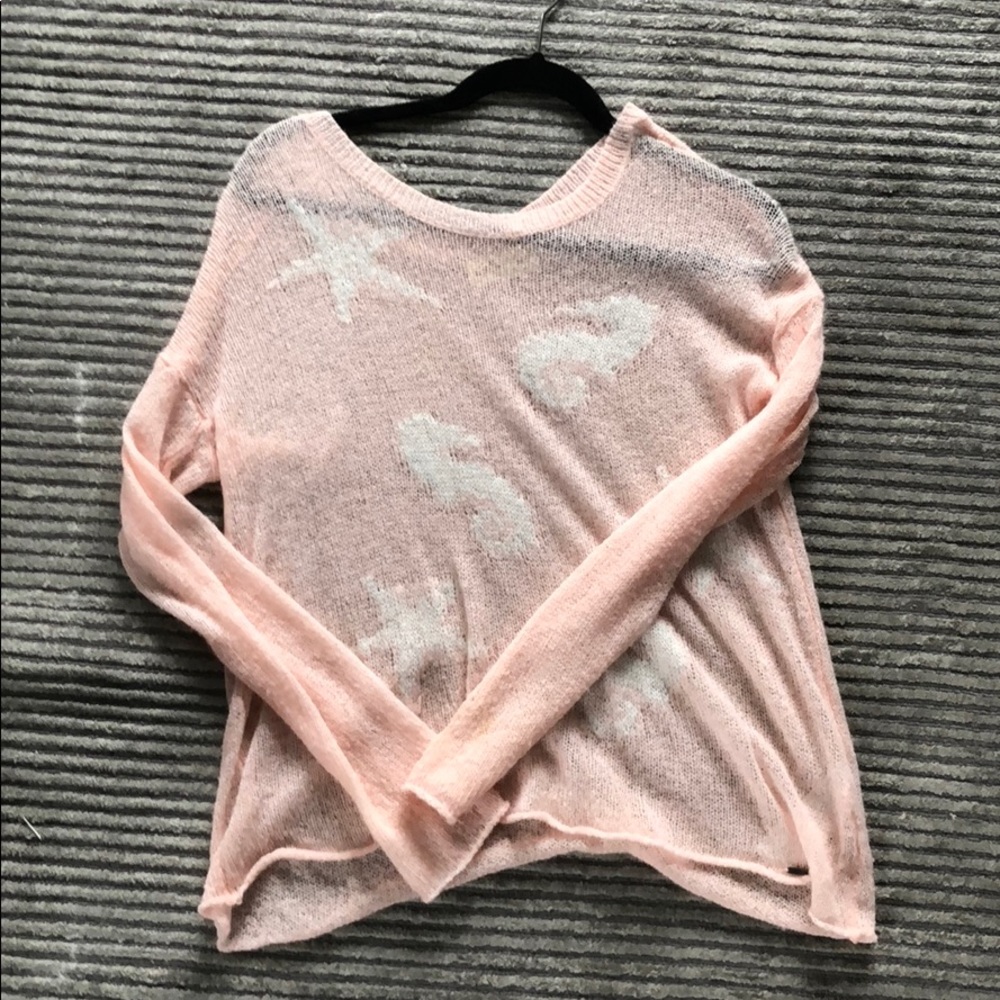 light pink knitted sweater